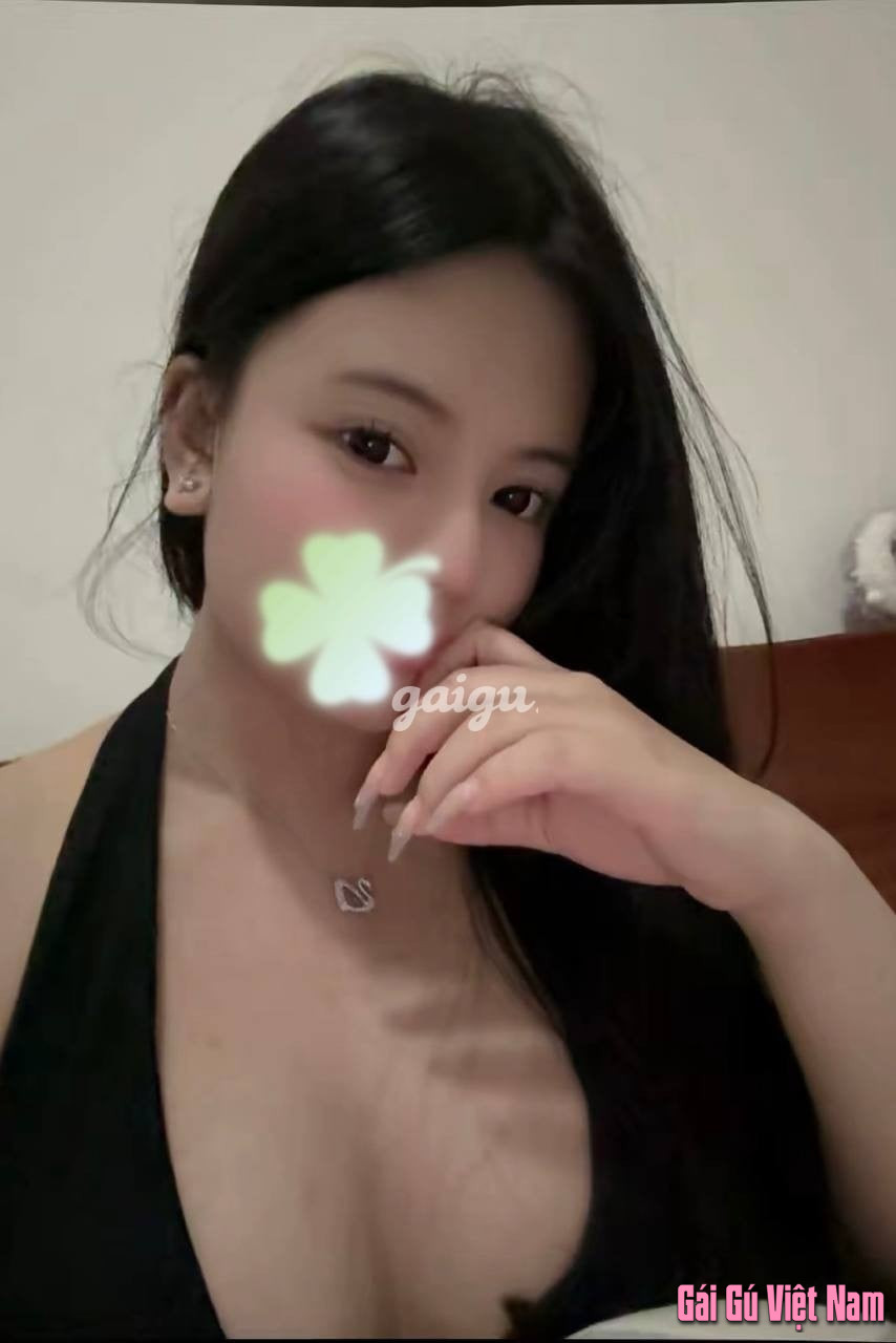 THANH THẢO 2K5 BABY XINH ĐEP QUYẾN RŨ